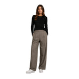 Pantalón topo tiro medio pliegues mujer FreeQuent | Konestilochic