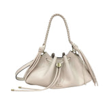 MartinaK - 25200-27 – Bolso tipo Judas apaisado color hueso con asa trenzada (34x19x13 cm.)