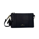 MartinaK - 2603601-NEGRO - Bolso negro plano de ecopiel con asa de mano y bandolera (23x2x14 cm.)