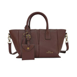 MartinaK - 261820-MARRON - Bolso marrón de ecopiel grabada con asa de mano y bandolera (34x12x18 cm.)