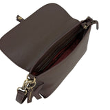 MartinaK - 262606-MARRON - Bolso bandolera marrón de ecopiel grabada (26x6x18 cm.)
