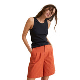 40802_261-Bermudas naranja con pinzas Yerse para mujer