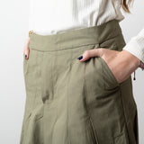 Yerse - 41846_024 - Falda midi plisada con bolsillos y forro - Mujer