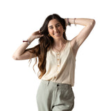 Yerse - 42510_003 - Top con botones y escote redondo - Mujer