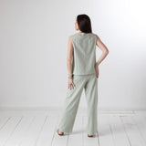 Yerse - 44220-19 – Chaleco verde pastel con bolsillos decorativos 100% algodón orgánico - Mujer