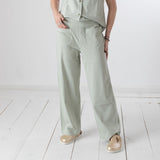 Yerse - 44222-19 – Pantalones verde aguamarina anchos con bolsillos 100% algodón orgánico - Mujer