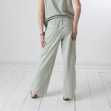 Yerse - 44222-19 – Pantalones verde aguamarina anchos con bolsillos 100% algodón orgánico - Mujer