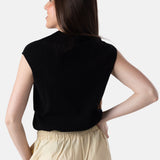 Yerse – 44512-37 – Top negro de canalé sin mangas - Mujer