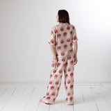 Yerse – 44870-179 – Camisa estampada de manga corta de tejido con efecto arrugado - Mujer