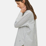 Yerse – 44886-202 – Camisa oversize de rayas con cuello camisero 100% algodón orgánico - Mujer