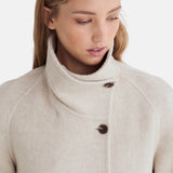 Yerse - 45608-2 - Abrigo corto color crudo de lana y alpaca con cuello chimenea - Mujer
