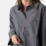 Yerse - 45878-226 - Camisa verde 100% algodón con estampado de rayas verticales - Mujer