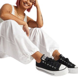 560250C Women's Converse Chuck Taylor All Sta