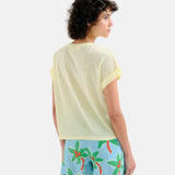 Compañía Fantástica - 62C11114 - Camiseta amarilla de manga corta y cuello redondo - Mujer