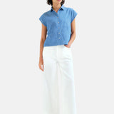Compañía Fantástica – 62C40103 – Camisa azul 100% algodón Chambray de manga corta - Mujer