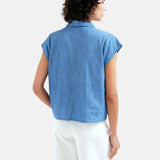 Compañía Fantástica – 62C40103 – Camisa azul 100% algodón Chambray de manga corta - Mujer