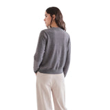 Compañía Fantástica - 63C-10318 - Cárdigan gris con botones de flores y acabados acanalados - Mujer