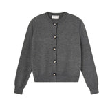 Compañía Fantástica - 63C-10318 - Cárdigan gris con botones de flores y acabados acanalados - Mujer