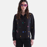 Compañía Fantástica - 63C-11106 - Camisa negra de manga larga con estampado de corazones - Mujer