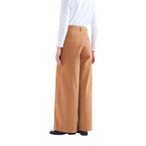 Compañía Fantástica - 63C-11108 - Pantalones vaqueros 100% algodón color camel - Mujer
