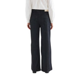 Compañía Fantástica - 63C-47007 - Pantalones vaqueros negros con bolsillos de corazones - Mujer