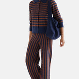 Compañía Fantástica - 64C-10274 - Pantalones con estampado de rayas azules y marrones - Mujer