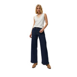 System Action - CTDTO711-1 – Top entallado blanco de tirantes con puntilla en el escote - Mujer