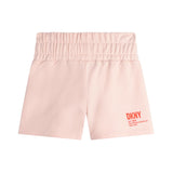 D60067_471-Pantalón corto rosa de felpa DKNY para niña