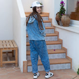 D60073_Z10-Pantalón vaquero con cinturón DKNY para niña