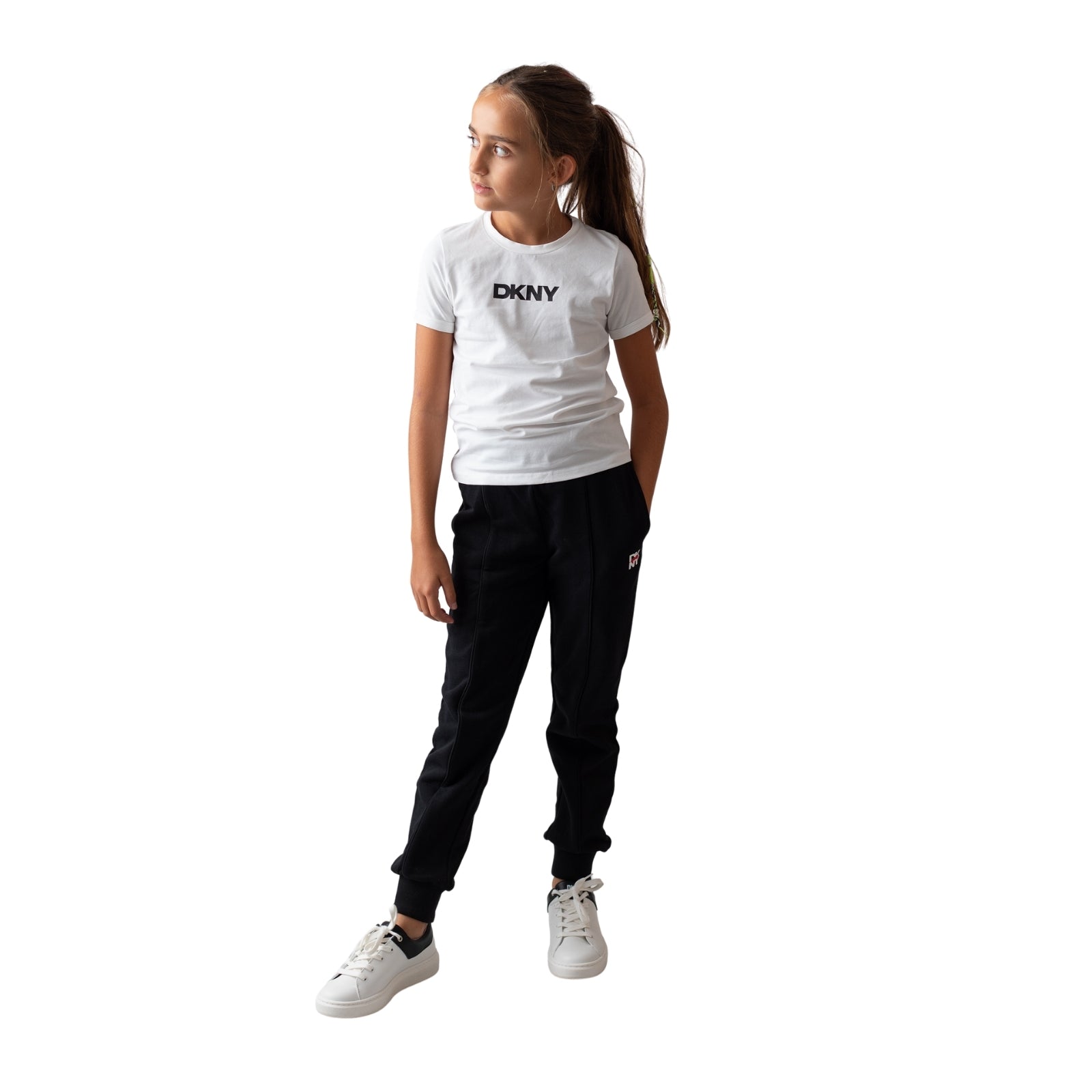 Pantalón jogger negro DKNY para niña - Comodidad y estilo Konestilochic