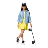DKNY - D62535-Z03 – Cazadora vaquera azul 2% elastano con bolsillos con botón – Unisex niños