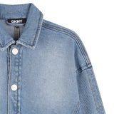 DKNY - D62535-Z03 – Cazadora vaquera azul 2% elastano con bolsillos con botón – Unisex niños