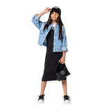 DKNY - D62535-Z03 – Cazadora vaquera azul 2% elastano con bolsillos con botón – Unisex niños