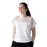 Camiseta blanca de niña DKNY con detalle de malla Konestilochic