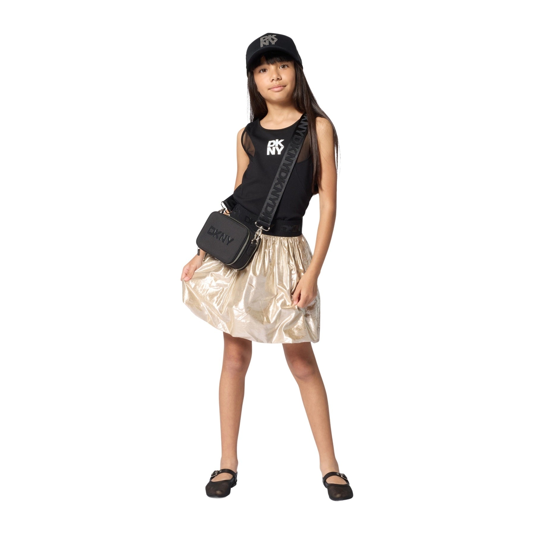 Bolso negro para niña DKNY con logo en relieve Konestilochic