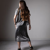 System Action - I25FA803_10 – Falda con costuras desgastadas y cremallera lateral - Mujer