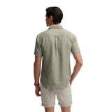 Superdry – Riviera M4011104A-J3C – Camisa verde 100% lino de manga corta con logo bordado - Hombre