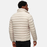 Superdry – Fuji M5011757A_7MO – Cazadora acolchada de corte entallado y cuello alto - Hombre