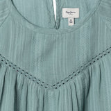 Pepe Jeans – Heloise PG3000019-558 – Blusa verde de manga larga 100% algodón con encaje - Niña