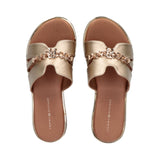 T3A2332501372514-Chanclas color platino Tommy Hilfiger para chica