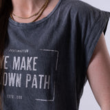 System Action - V26CT397-10 – Camiseta gris sin mangas 100% algodón orgánico con impresión delantera - Mujer