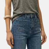 System Action - V26PT101-5 – Pantalones vaqueros azules flare con bolsillos delanteros - Mujer