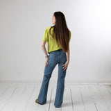System Action - V26PT101-5 – Pantalones vaqueros azules flare con bolsillos delanteros - Mujer