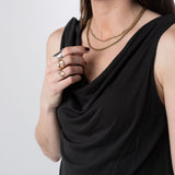 System Action - V26TO202-40 – Top negro fluido de modal con escote drapeado - Mujer