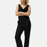System Action - V26TO202-40 – Top negro fluido de modal con escote drapeado - Mujer