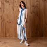 W124030_AZUL-Top con escote halter con rayas verticales Why Not