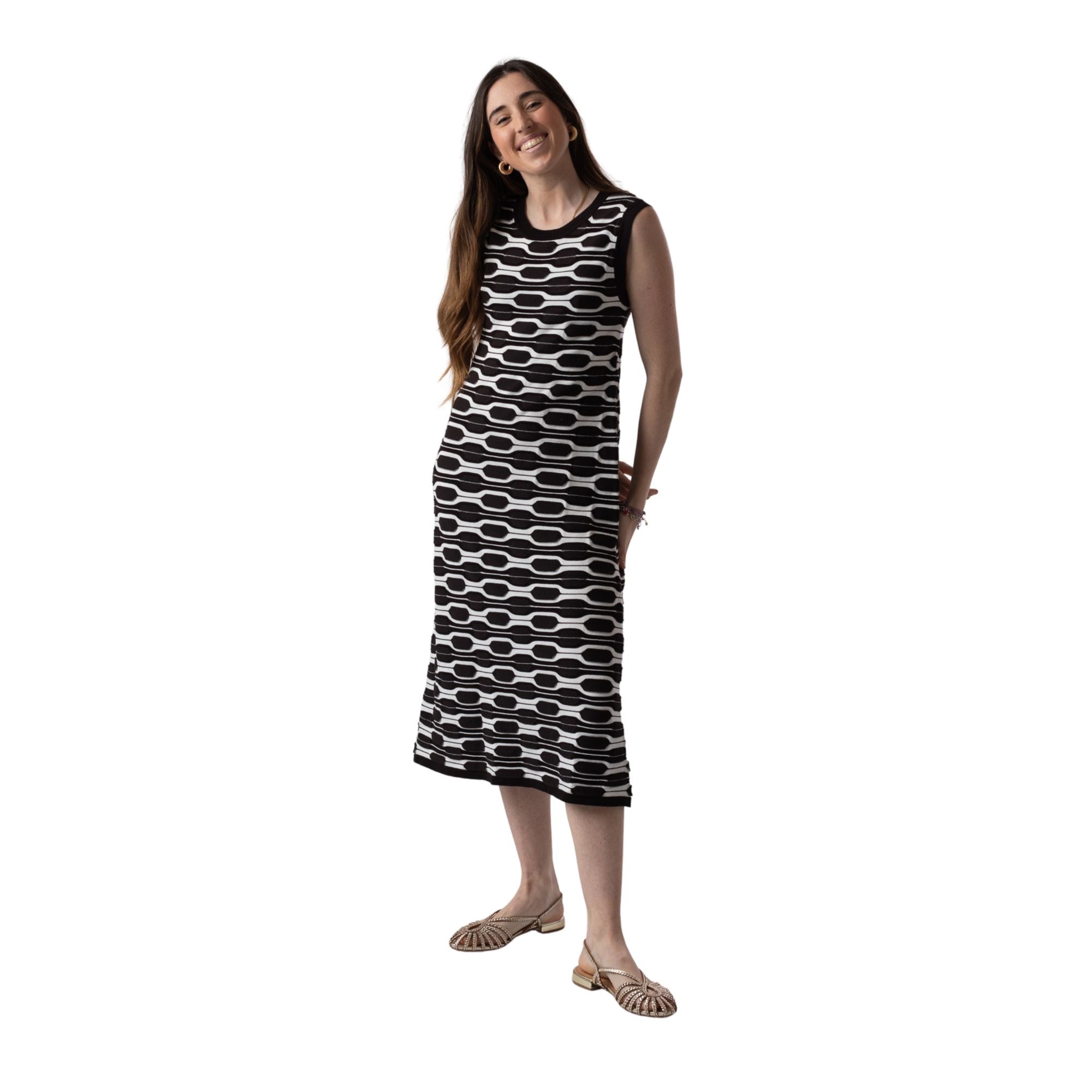 Vestido Midi Sin Mangas Bicolor Negro Blanco | Konestilochic 