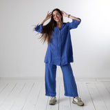 WNT Collection - W126853-21 – Camisa azul larga 100% lino con bolsillos en el pecho - Mujer