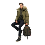 Superdry - Tarp W9110391A-1KM - Mochila verde con funda acolchada para portátil (46x33x14 cm.)