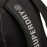 Superdry - Tarp W9110391A-B4G - Mochila negra con funda acolchada para portátil (46x33x14 cm.)